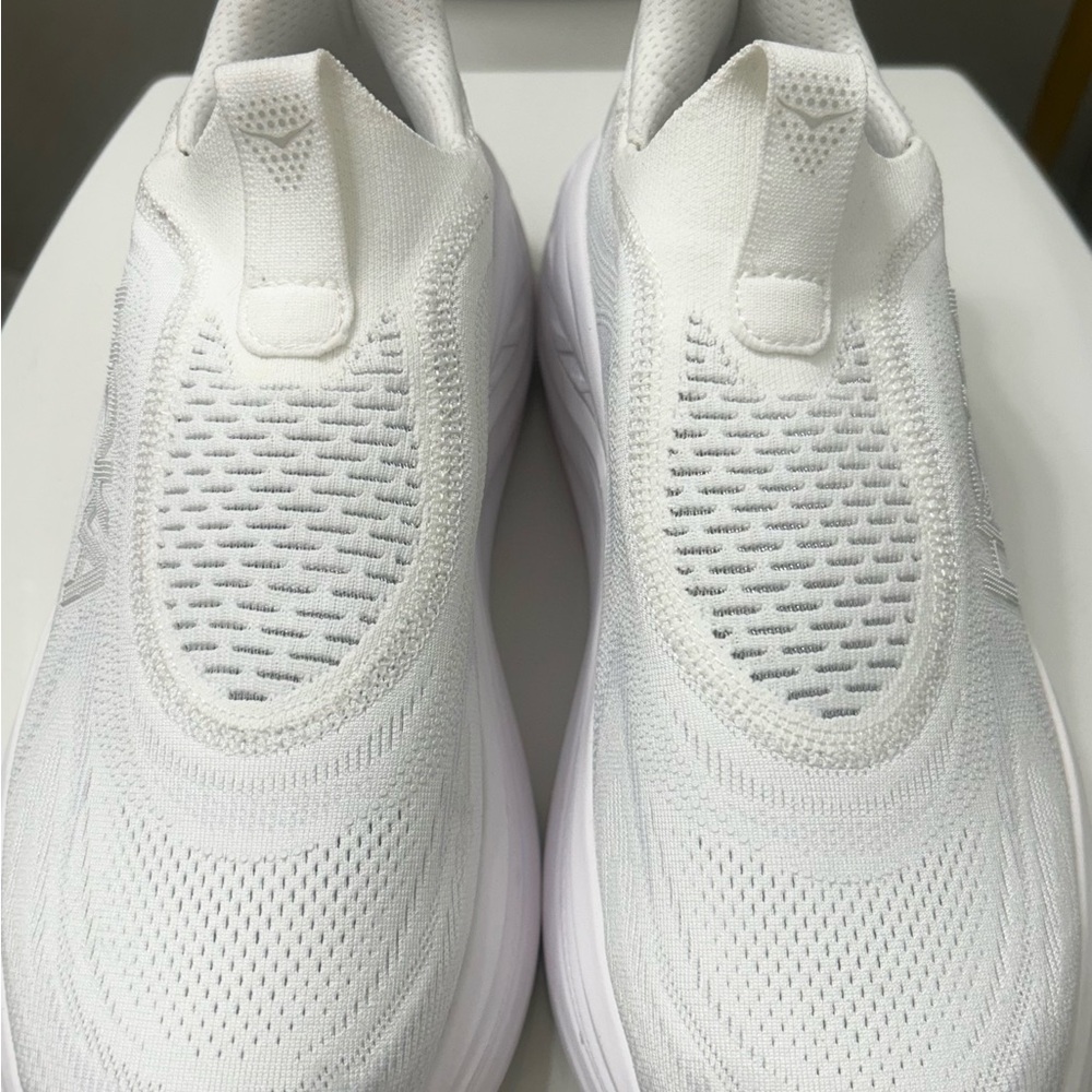 Hoka White Skyward Laceless Slip-On Sneakers Women’s 9.5 - Picture 2 of 5